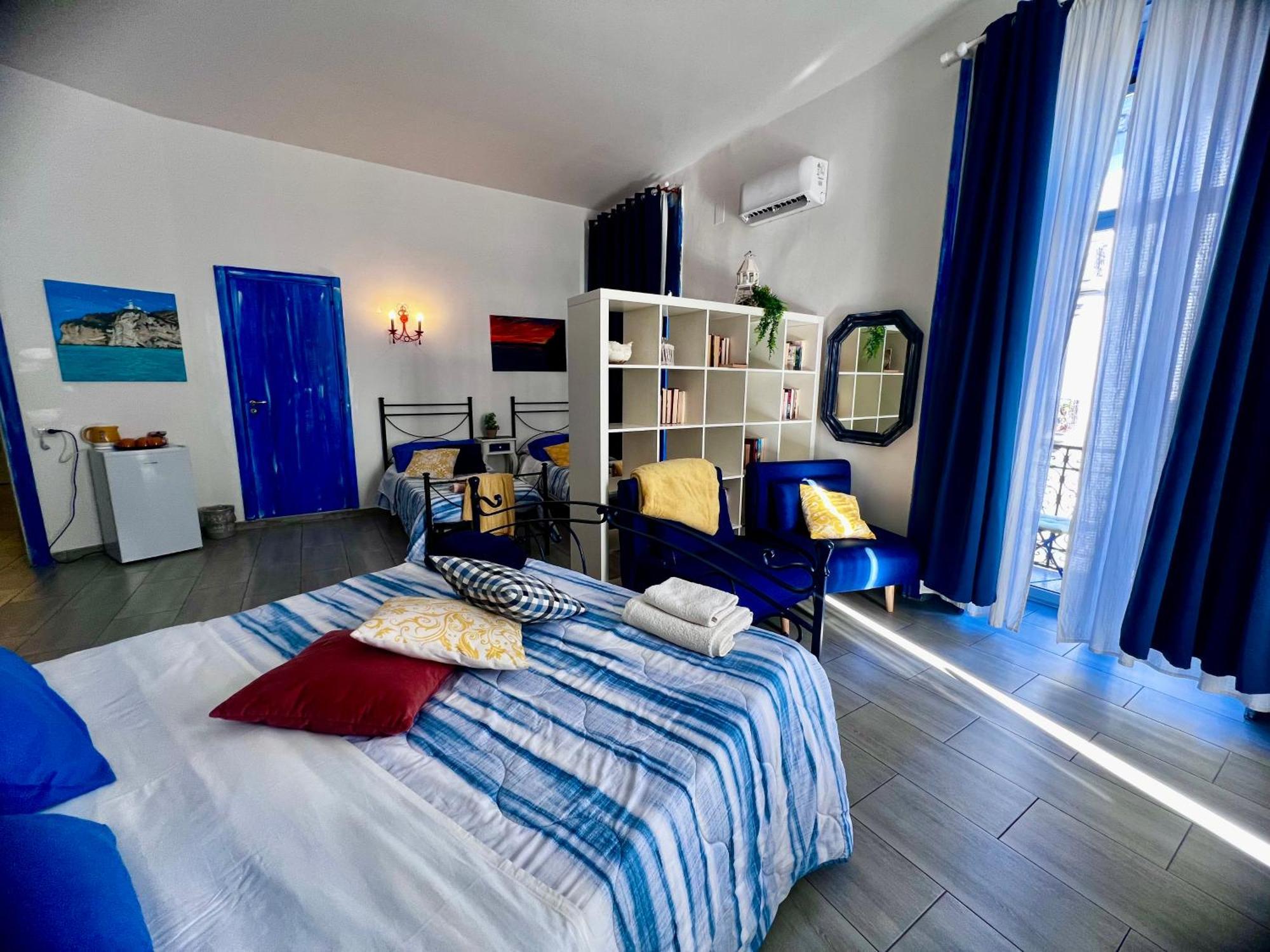 Suites Giudecca Neapol Zewnętrze zdjęcie